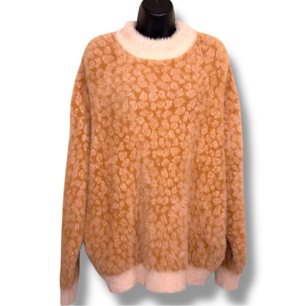 Large Listacle Peach Salmon Animal Print Fuzzy Knit Sweater Long Sleeve Soft